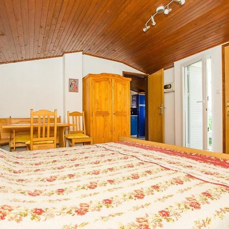 Hotel Antonija I Ante Kampor Esterno foto